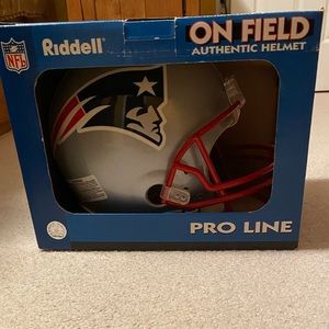 New England Patriots Riddell replica helmet